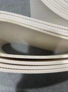 工业皮带的材质选择指南